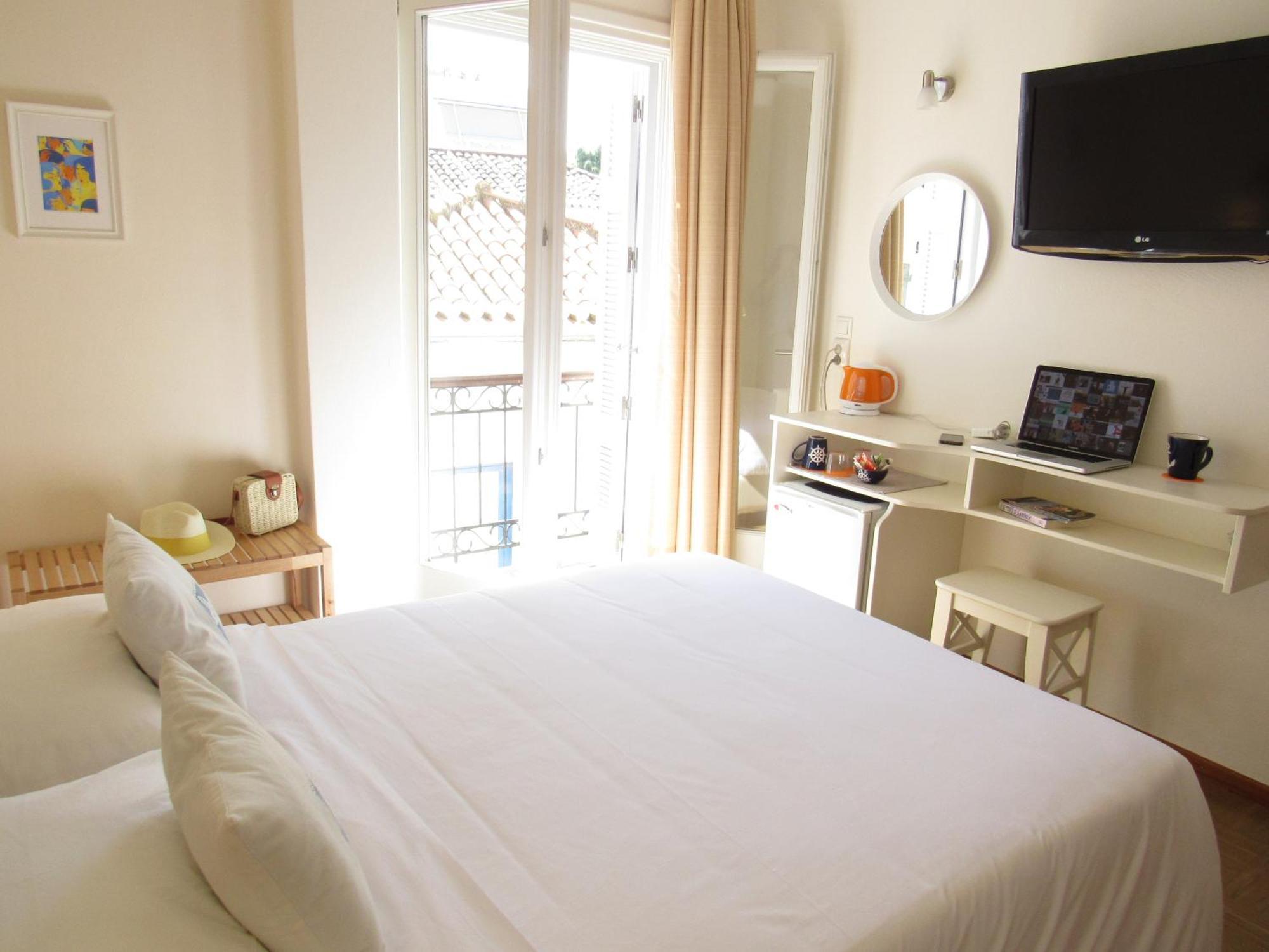 Alexandris Hotel Spétses Rom bilde